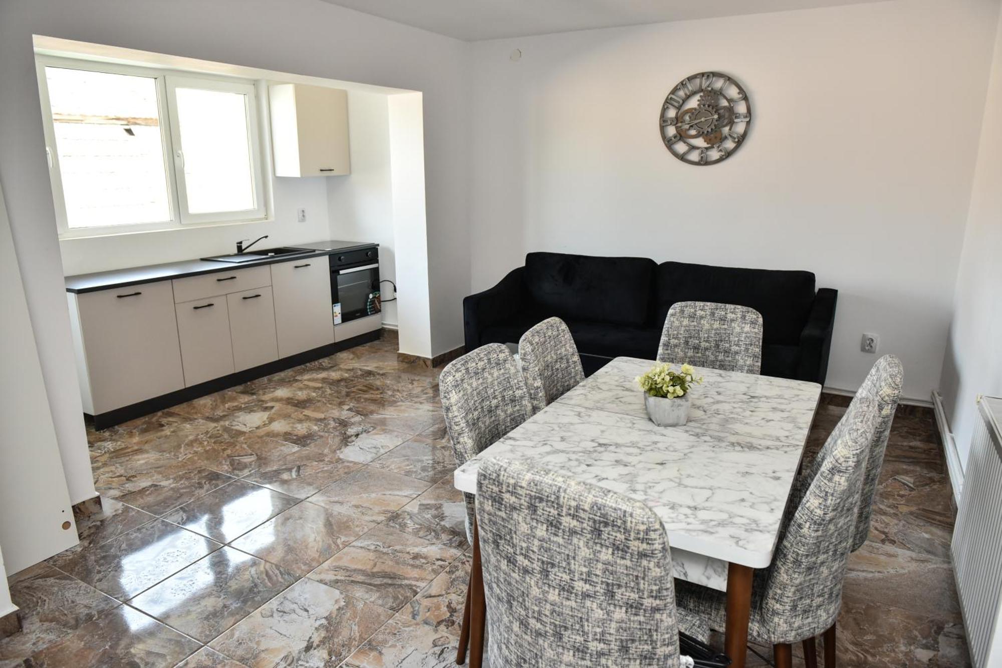 Apartament'S Moise Турда Екстер'єр фото